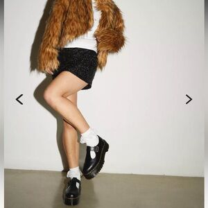 Dr Marten Bethan platform